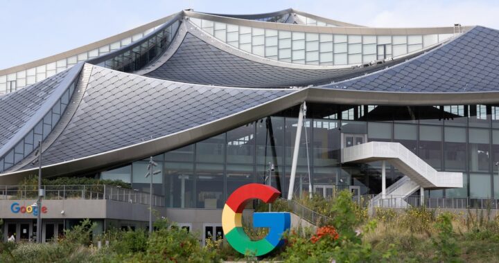 Gráfico de capitalización bursátil mostrando a Alphabet superando los 4 billones de dólares con logo de Google y Gemini IA