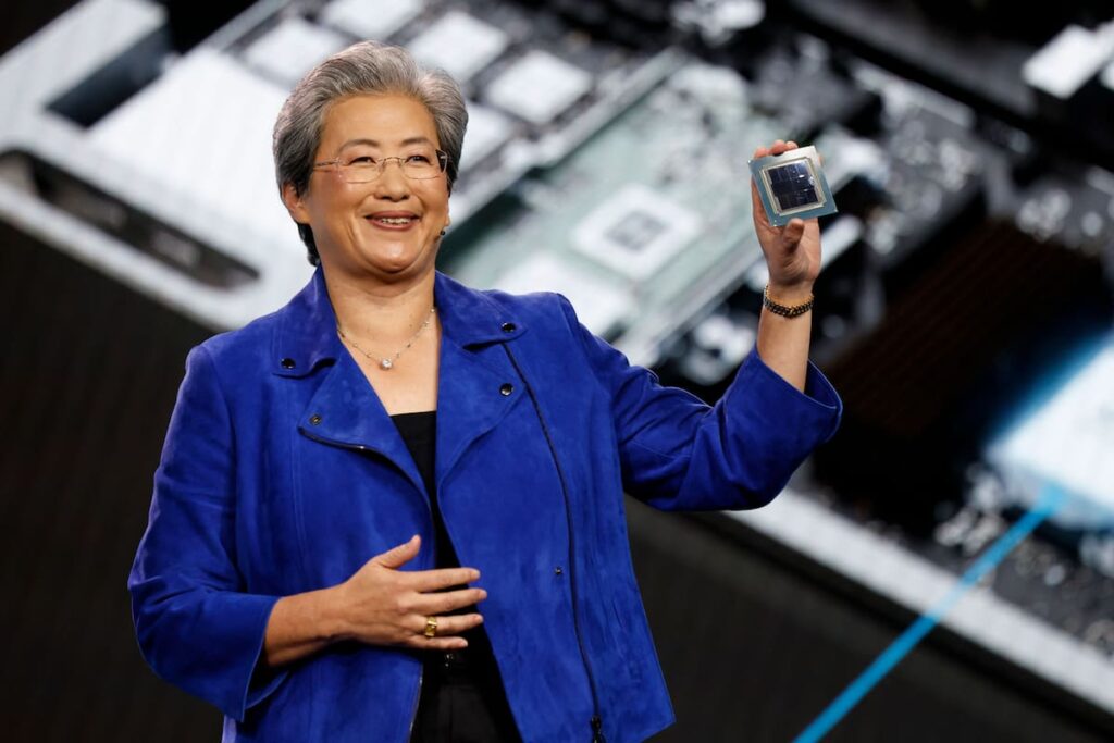 Lisa Su presenta el chip Ryzen AI 400 en CES 2026, con 60 TOPS y arquitectura Zen 5 para IA nativa en PCs