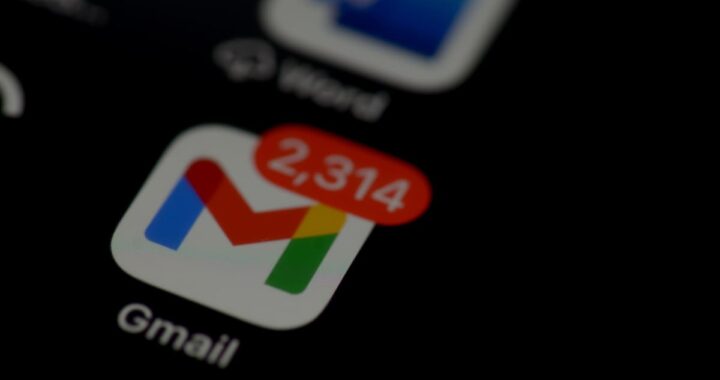 Pantalla de Google mostrando la opción para cambiar correo gmail sin perder datos históricos
