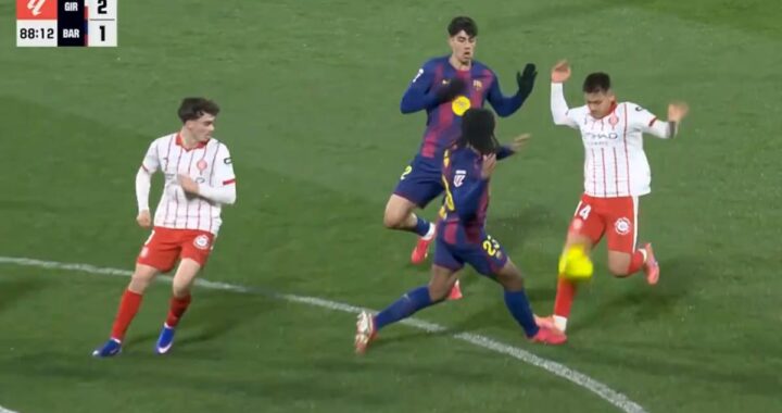 Yamal tras fallar penal en Montilivi con árbitro de fondo y jugadores del Girona celebrando