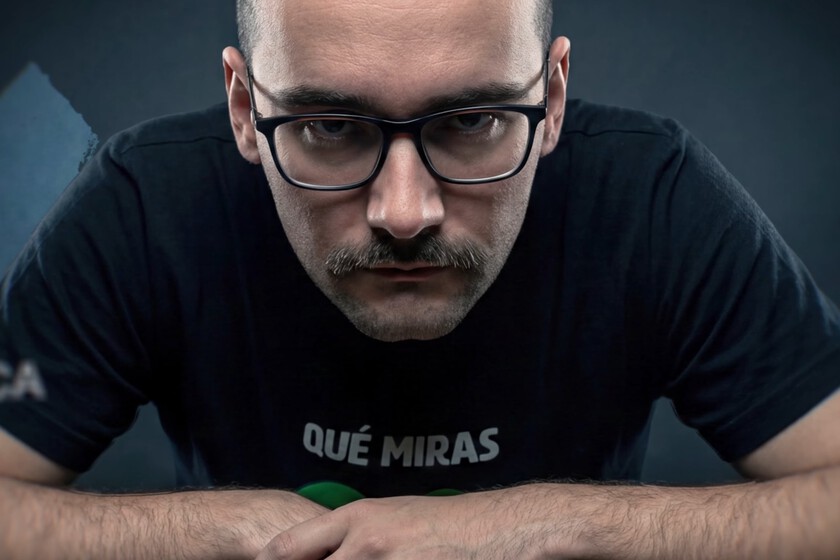 El Xokas y 8 críticos en el debate político producido por Ibai, con pantalla de YouTube mostrando 4,5M vistas en tiempo real