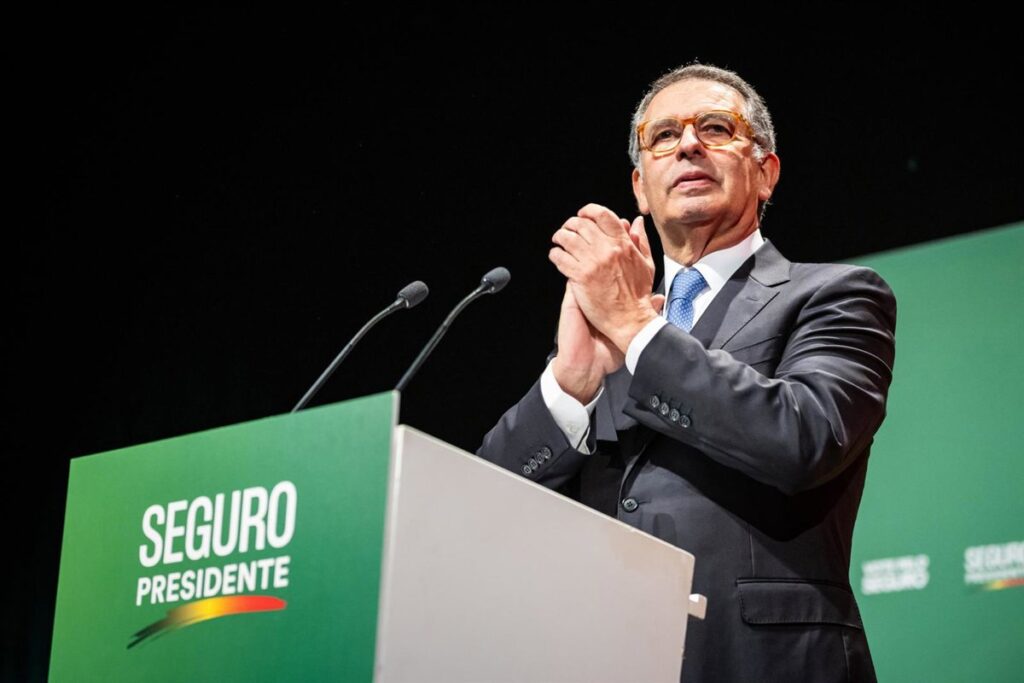 António José Seguro celebra su victoria con 66,82% en Portugal frente a André Ventura en mapa electoral con datos históricos