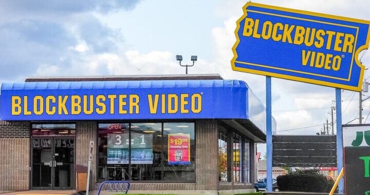 Ejecutivo de Blockbuster firma documento rechazando el DVD en 1997 con reproductor y cinta VHS en primer plano