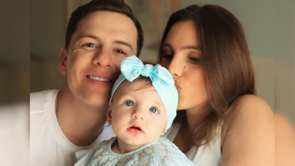 Primer plano de Eloísa, hija de Lele Pons y Guaynaa, en foto viral de Instagram con 3M de likes