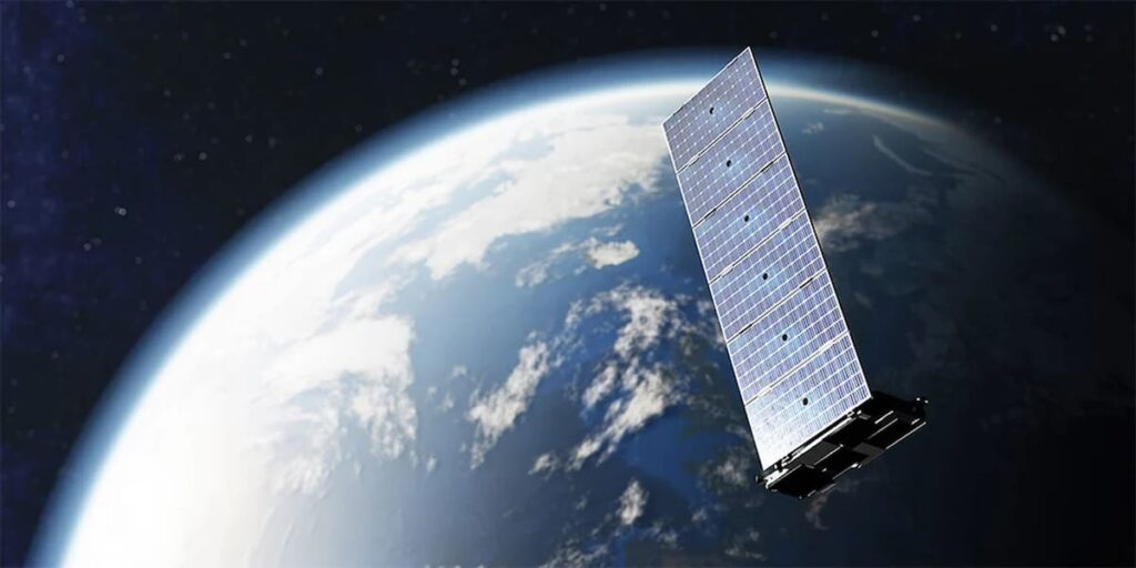 Cohete Starship de SpaceX despegando con satélites para centros de datos de IA en órbita terrestre