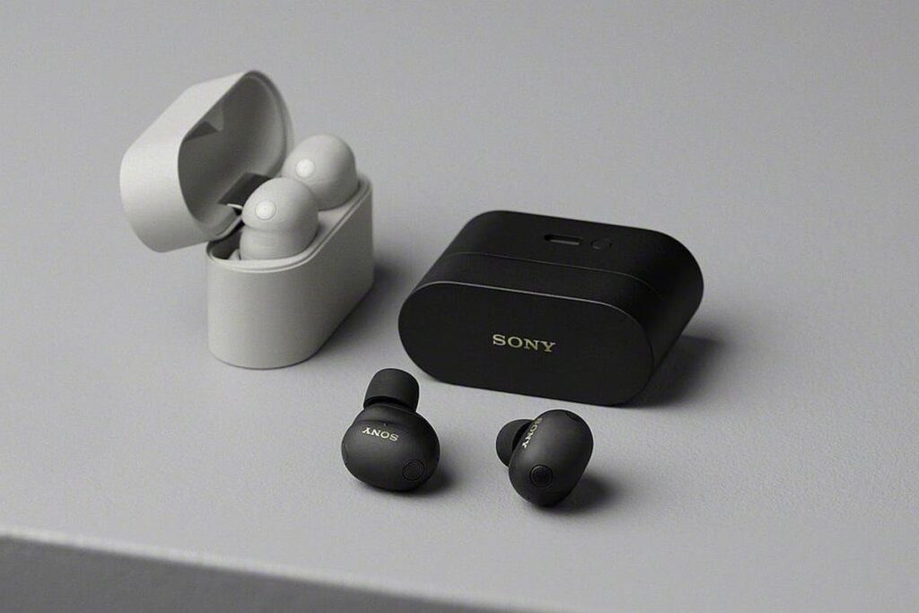 Auriculares WF-1000XM6 de Sony con diseño futurista y micrófonos de conducción ósea para cancelación de ruido extrema
