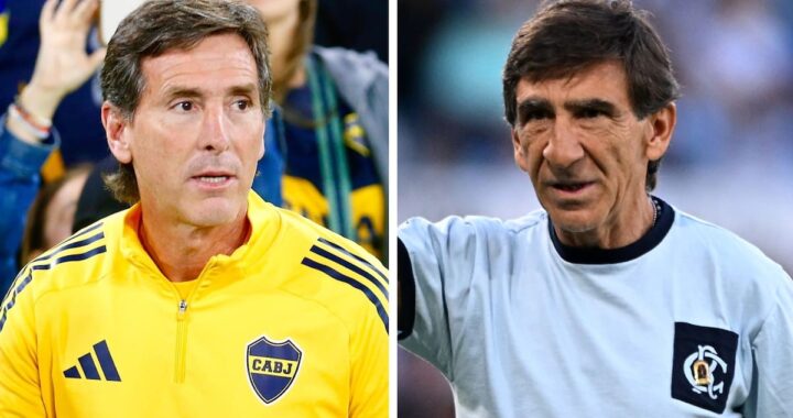 Claudio Ubeda con mirada tensa en el banco de Boca durante partido en la Bombonera, con hinchas de fondo exigiendo cambios