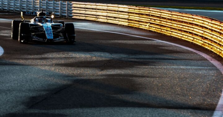 James Vowles analiza datos del FW48 en el simulador de Williams, sin pruebas en Barcelona