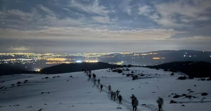 Soldados israelíes en el monte Hermón durante operación terrestre hacia el sur de Líbano y el río Litani