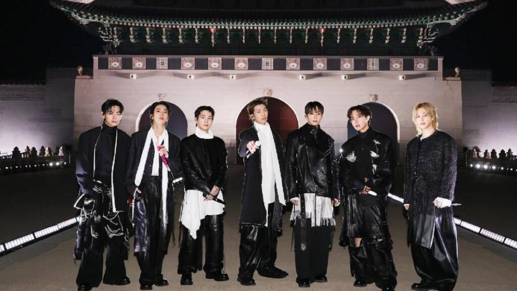 BTS en escenario monumental en Seúl con 250.000 fans y vestuario inspirado en 'Arirang', fusionando tradición coreana y K-pop moderno