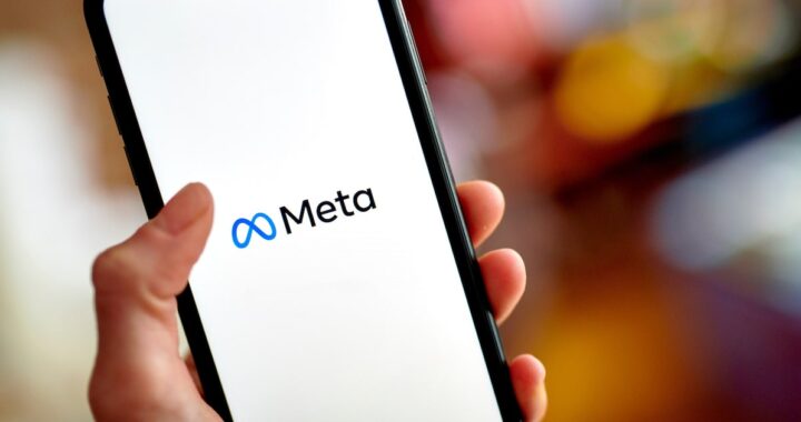 Gráfico de bolsa mostrando alza del 6% en acciones de Meta tras lanzamiento de Muse Spark, su modelo de IA cerrada