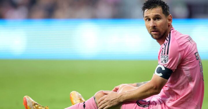 Lionel Messi abandona el campo con molestias en la pierna derecha antes del Mundial 2026