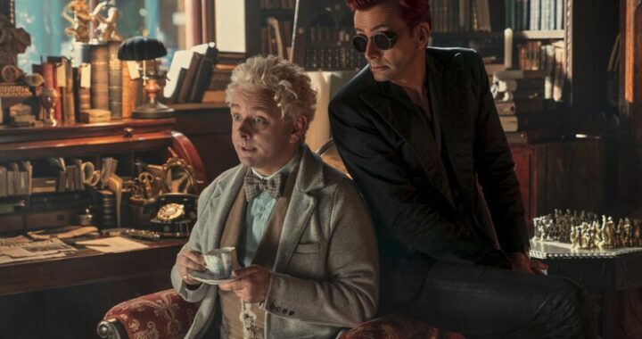 David Tennant y Michael Sheen como Crowley y Aziraphale en escena melancólica del final de Good Omens
