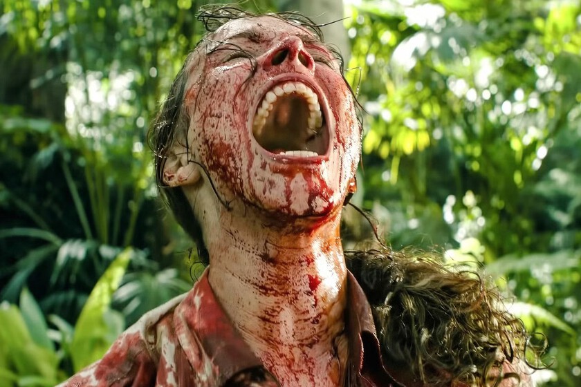 Sam Raimi en el set de 'Send Help' con Rachel McAdams en escena de supervivencia extrema en isla desierta