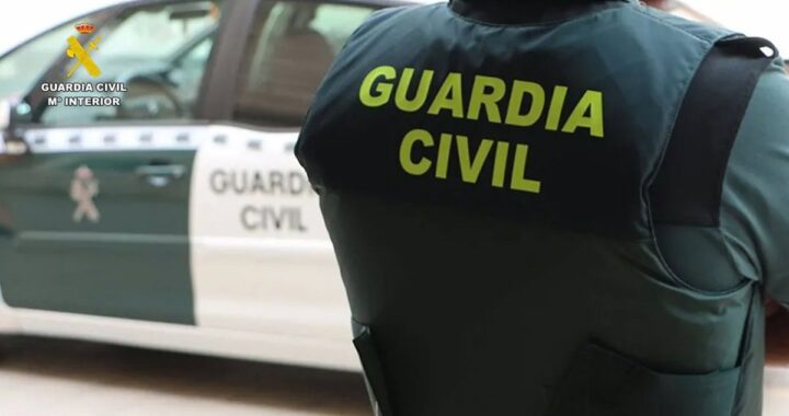 Casa calcinada en Ogíjares con huellas de crimen violento y plantación de marihuana 'indoor'
