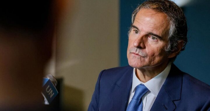 Representante iraní señala al director del OIEA, Rafael Grossi, en medio de tensiones por el programa nuclear y acusaciones de parcialidad
