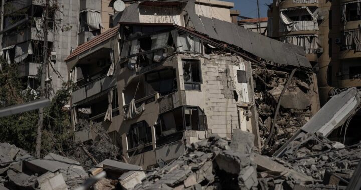 Explosión en Dahiya, Beirut, tras bombardeo israelí contra centro de mando de Hezbolá
