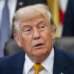 Donald Trump en redes sociales anunciando ultimátum a Irán por peajes en el estrecho de Ormuz