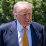 Donald Trump en conferencia anunciando acuerdo histórico con Irán en 48-72 horas para desbloquear estrecho de Ormuz