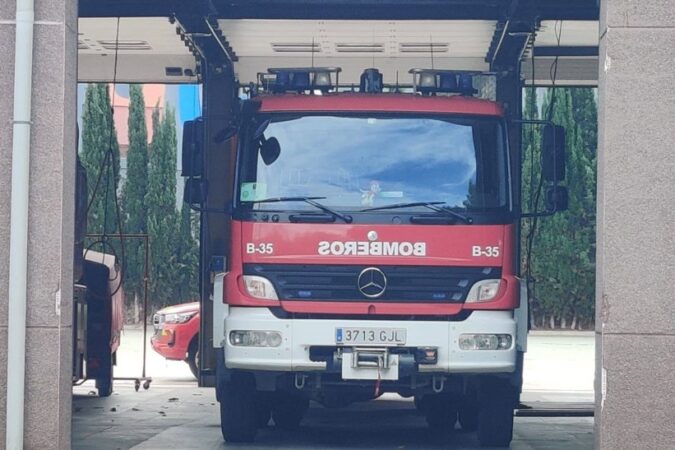 Siete heridos tras la colisión por alcance de dos vehículos en la LR-115 en Autol (La Rioja)