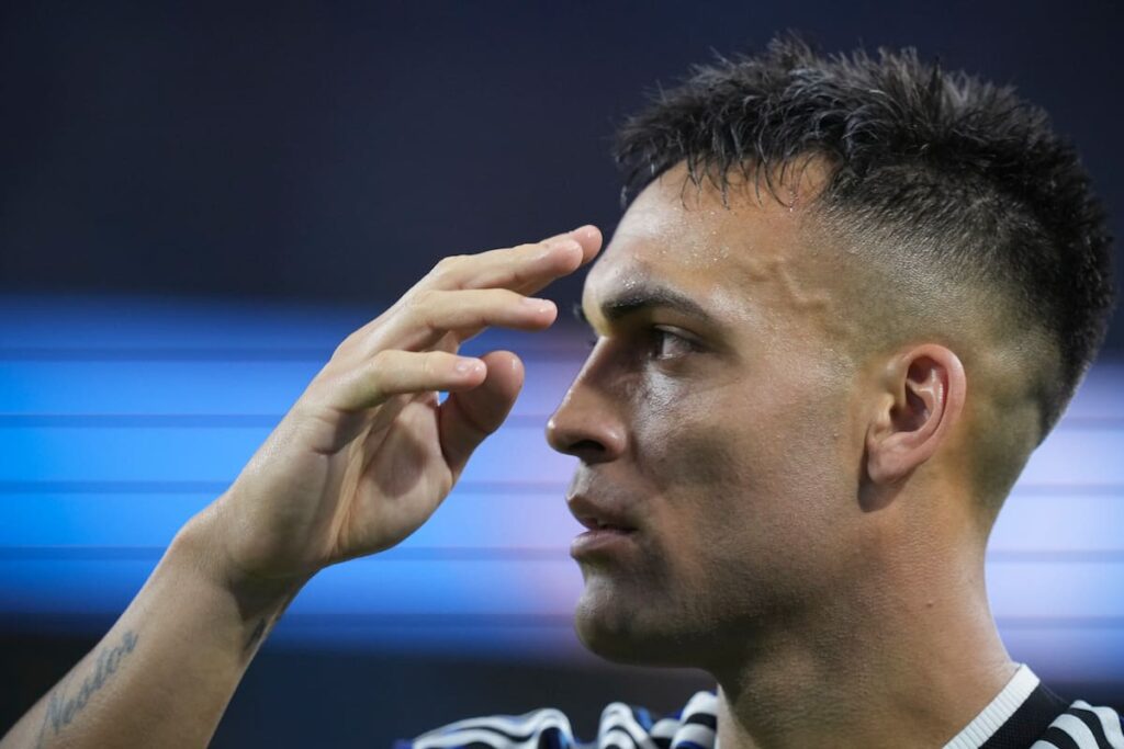 Lautaro Martínez celebra su gol ante Jordania en el Mundial tras romper su sequía