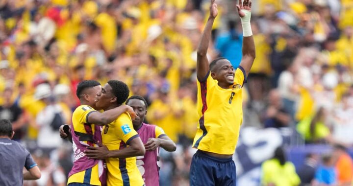 Celebración de Ecuador tras remontar a Alemania y lograr la clasificación histórica en el fútbol