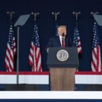 Donald Trump en discurso del Día de la Independencia destacando el poder económico y militar de Estados Unidos