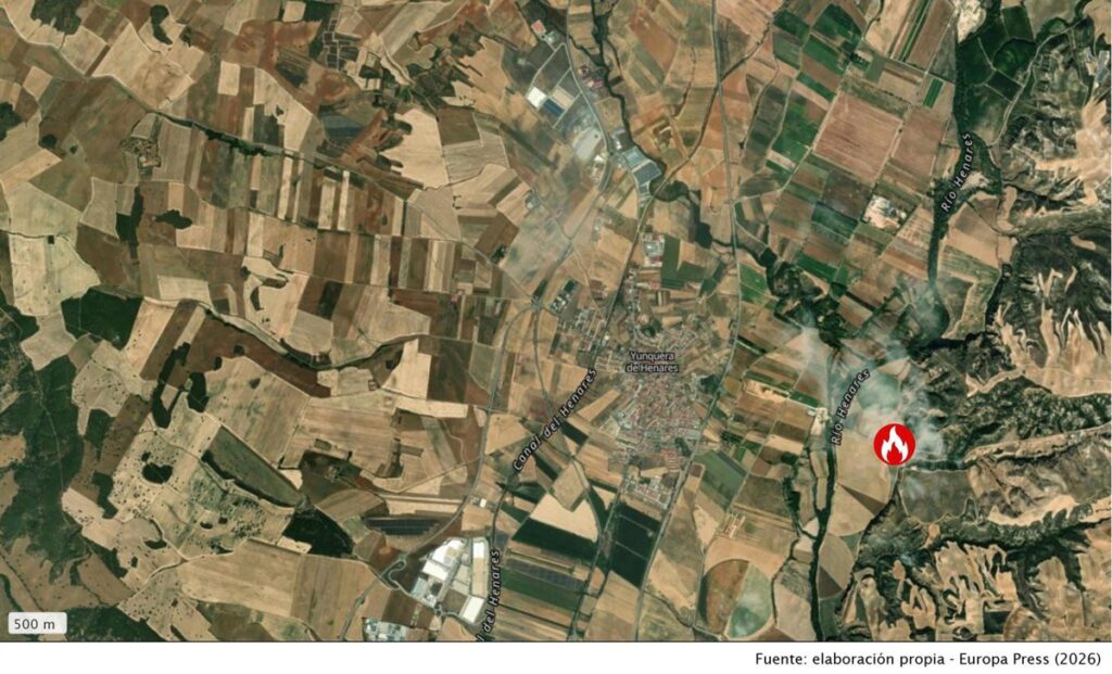 Extinguido el incendio de pastos provocado por un camión en Yunquera de Henares