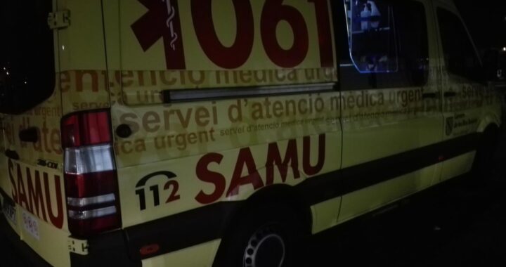 Herida crítica una mujer tras precipitarse de un cuarto piso en Palma de Mallorca