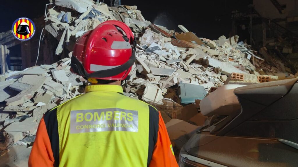 Se derrumba un edificio en Benetússer sin causar daños personales